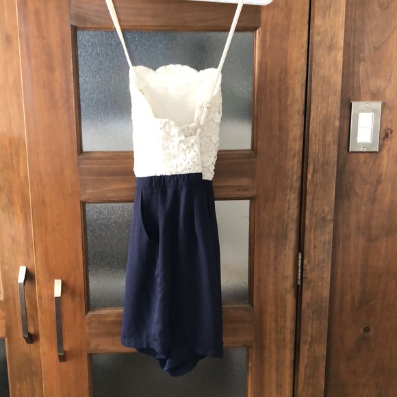 White & Navy Playsuit - Picture 6 of 8